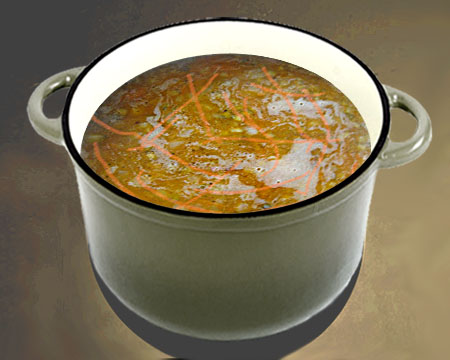 Гороховый суп с морковью по-корейски в кастрюле