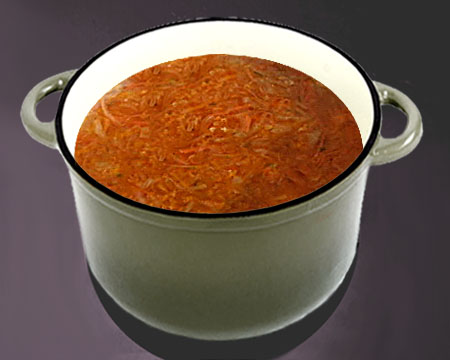 Овощной суп с пшеном и капустой в кастрюле